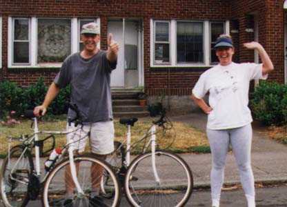 Another thumbs up and the Portland Goose club official hand sign. 